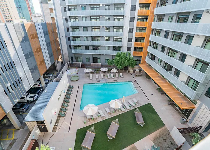 Urban Oasis In Dt W Pool Gym And Parking Apartamento *