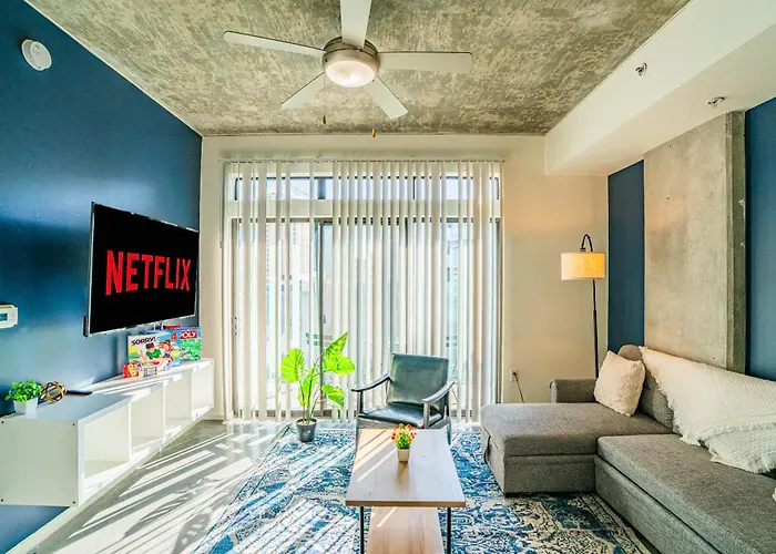 Urban Oasis In Dt W Pool Gym And Parking Apartamento