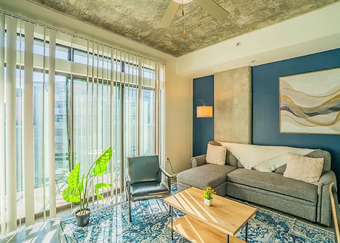 Urban Oasis In Dt W Pool Gym And Parking Apartamento